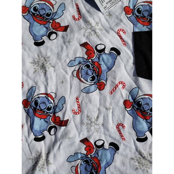 Disney Stitch Girls MD Christmas t-shirt new with tags - Picture 3 of 5